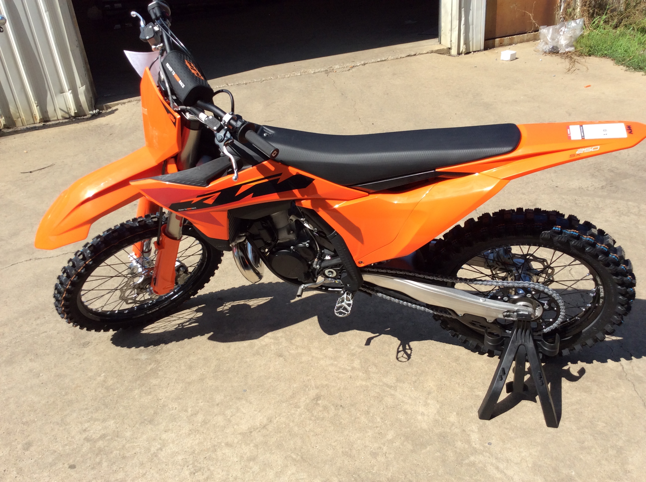 2025 KTM 250 SX - Photo 10